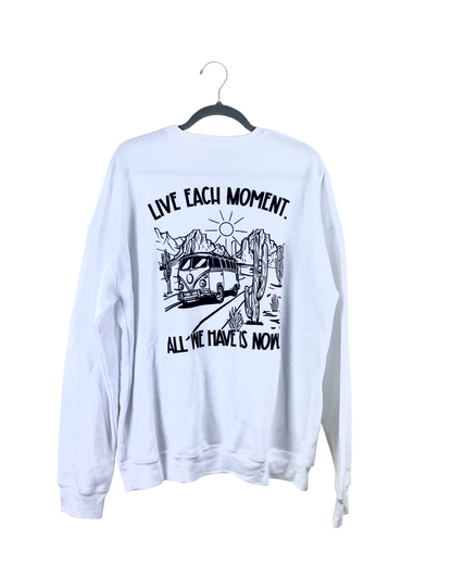 Live Each Moment - White - Sweatshirt